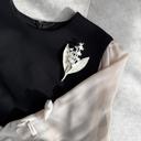 「卒業式のコサージュはダサい」って本当？今の正解を探して。